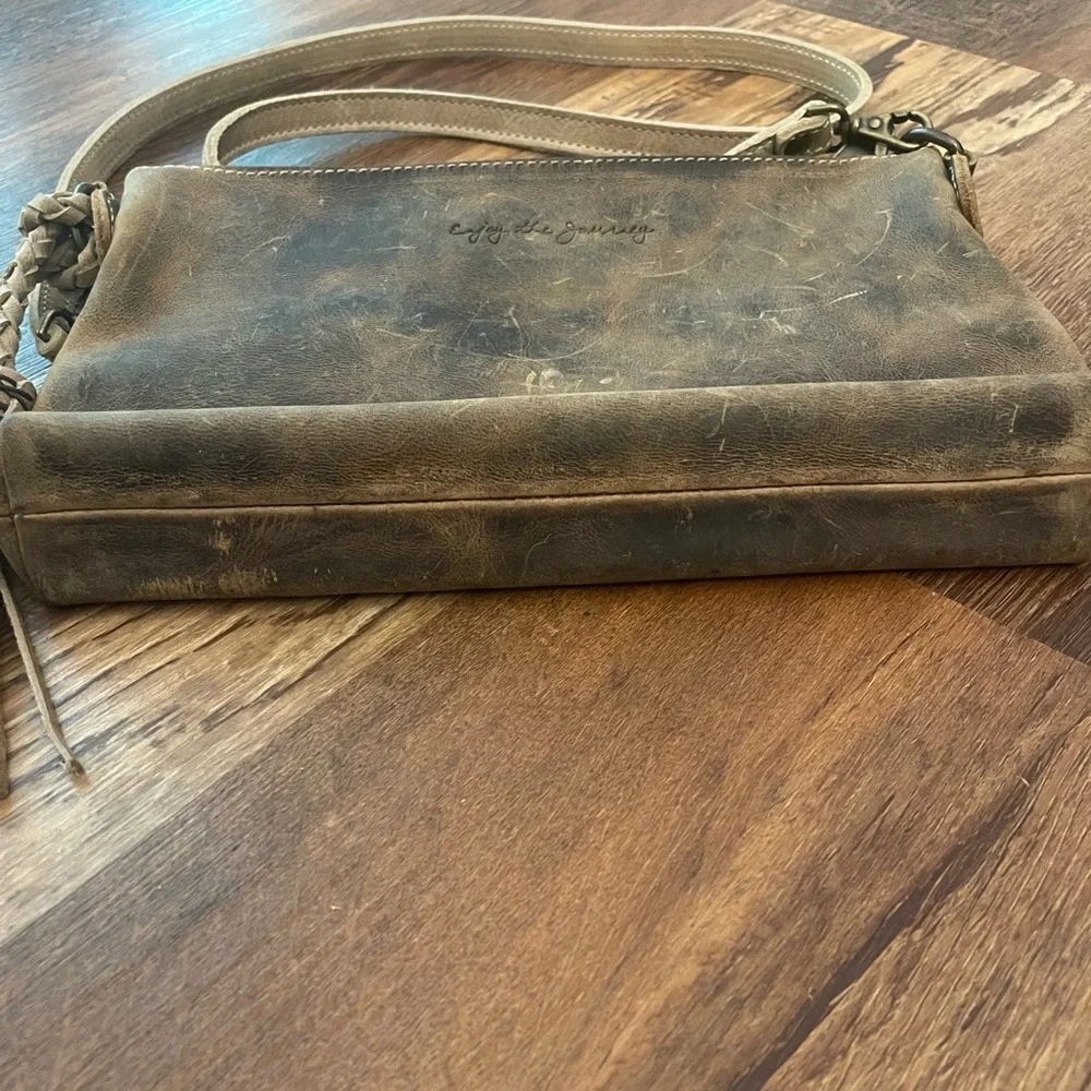 Enjoy The Journey | Leather Crossbody - Picture 8 of 8